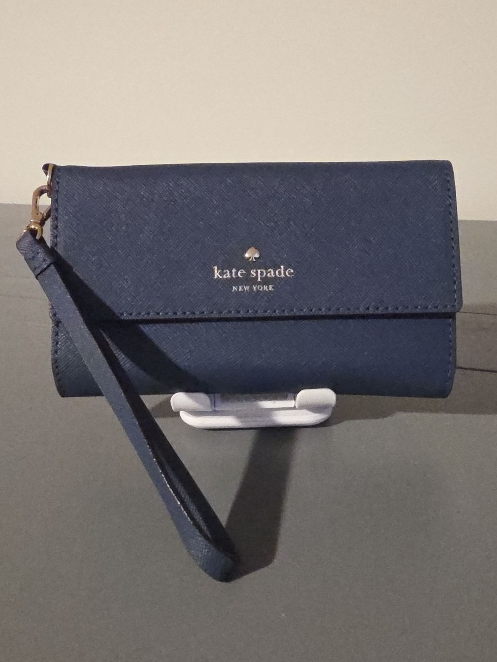 KATE SPADE NEW YORK NWOT Navy Wristlet Wallet
